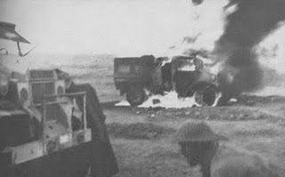 El Afrika Korps vuelve a cerrar el cerco en torno a Tobruk - 01/12/1941.