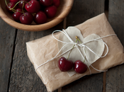 Cerezas para decorar regalos