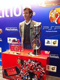 La PSP se une a la afición por La Roja.