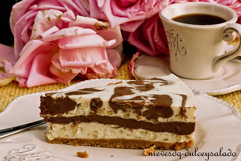 TARTA MARMOLADA DE QUESO CON CHOCOLATE Y ALMENDRAS