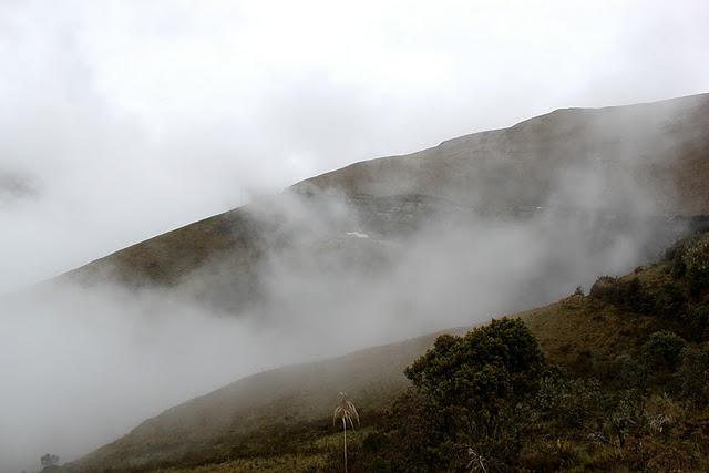 DE LEYMEBAMBA HACIA CAJAMARCA : AL BORDE DEL ABISMO