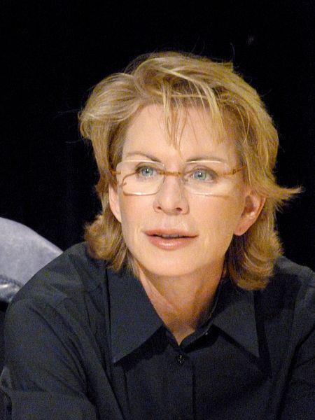 Patricia Cornwell , de nuevo se acuerda de los galgos