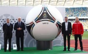 El ‘Tango 12′, el balón oficial de Ucrania y Polonia