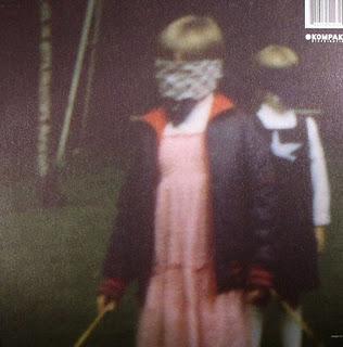 Red Stars Over Tokyo - Hits of Sunshine (Hot Hair,2011)