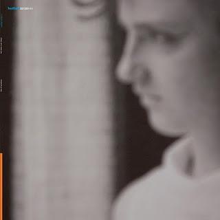 Red Stars Over Tokyo - Hits of Sunshine (Hot Hair,2011)