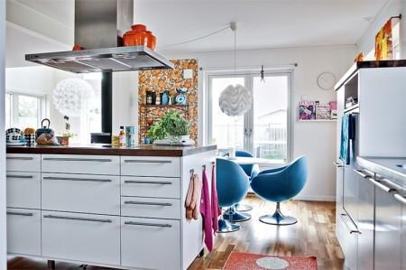 Decoración de estilo nórdico versión retro color sillas Hormiga de Arne Jacobsen para Fritz Hansen muebles y accesorios de Ikea muebles de ikea muebles de estilo nórdico muebles de diseño le klint kartell estilo retro estilo nórdico blanco minimalista estilo nórdico estilo minimalista diseño de interiores decoración sueca decoración muebles de ikea decoración low cost decoración escandiava decoración de interiores casa de look retro