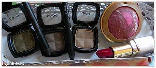 LOOK NEUTRO Y ROUGE CON MILANI