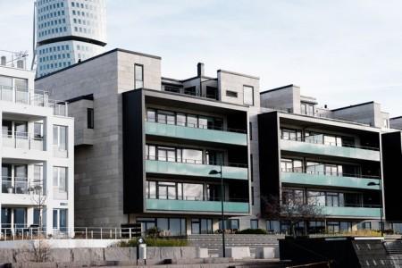 sillas 7 arne jacobsen muebles de diseño mesa arne jacobsen lámparas de Louis Poulsen jarrones de holmegaard fritz hansen estilo nórdico con vistas diseño sueco diseño nórdico diseño escandinavo diseño de interiores diseño danés decoración de interiores articulos para el hogar de diseño 