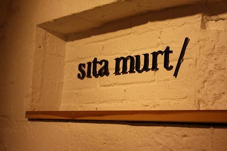 Una cita con el estilo de Sita Murt