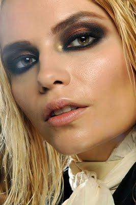 Ahumado 'Cavalli' en oro, bronce y negro