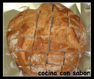 Pan relleno de queso