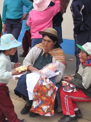 NAVIDAD EN HUANCAVELICA: RECUERDOS DE HUAYLLAHUARA