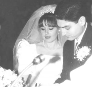 Un matrimonio mayor de edad.