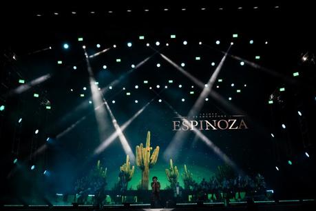 Espinoza Paz brinda una noche inolvidable de romanticismo en la Feria Nacional Potosina