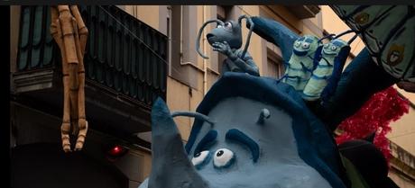 La calle Progrés gana el concursos de decoraciones de la Fiesta Mayor de Gràcia 2023