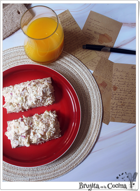 Tosta de ensalada de salmón Tosta de ensalada de salmón