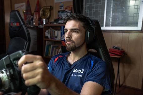 Aprende a conducir en Gran Turismo 7 como los mejores: Ángel Inostroza te da 7 tips para pistear como un campeón DSC05010