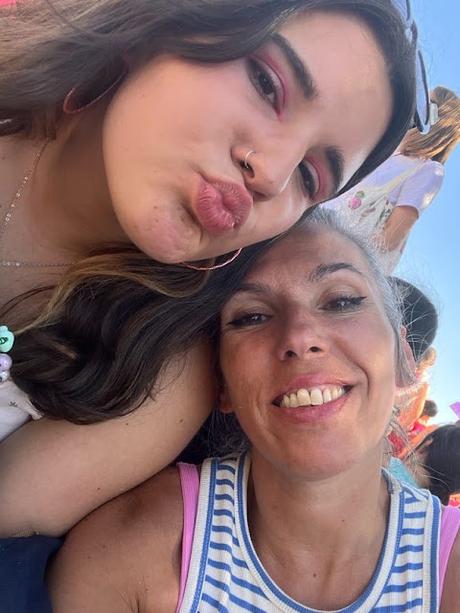 Cómo ir a un concierto multitudinario y no morir en el intento (madre de adolescentes I) 02