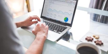 El auge del comercio electrónico: Tendencias y oportunidades para vender en línea ¿Por qué contratar un consultor seo?