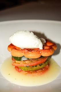 PLATOS VERANIEGOS ICÓNICOS QUE PODRÁS DISFRUTAR (Y SABOREAR) EN A'BARRA ESTA TEMPORADA