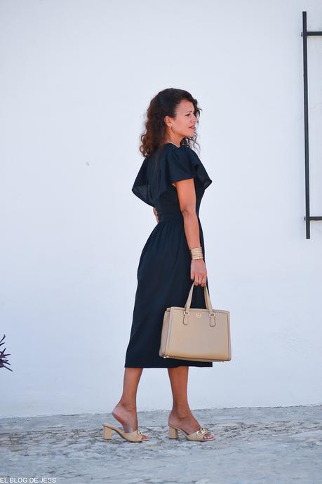 BLACK DRESS BLACK DRESS