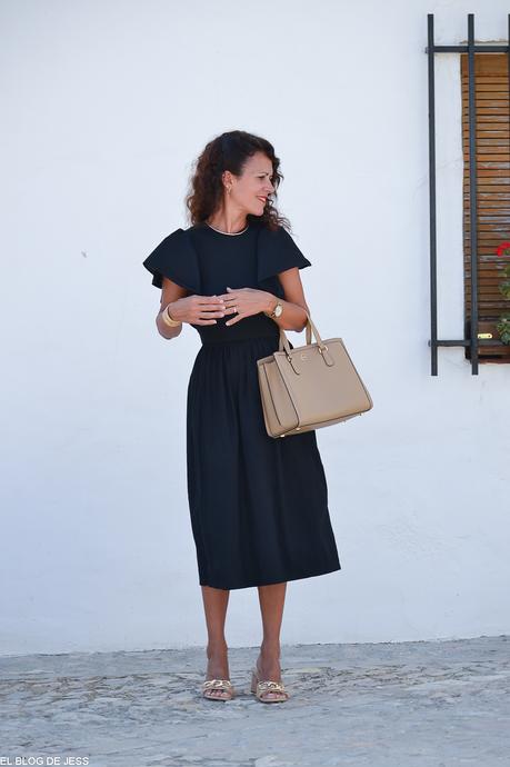 BLACK DRESS BLACK DRESS
