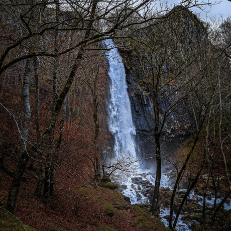 Las 9 cascadas para descubrir durante un momento mágico en el Parque de los Volcanes de Auvernia