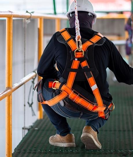 De la cabeza a los pies, o cómo vestir a tus empleados con ropa laboral de calidad.