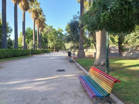 Pasendo Por Los Jardines De Viveros (Valencia)