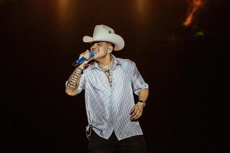 Grupo Firme rompe récord en la Feria Nacional Potosina 2023