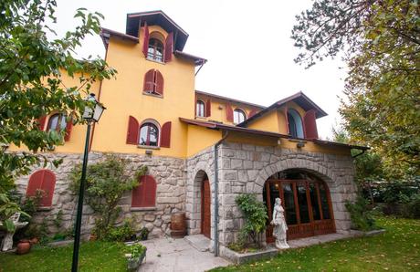 Tu Escapada más Romántica, Erótica y Sensual… Tu Escapada más Romántica, Erótica y Sensual…