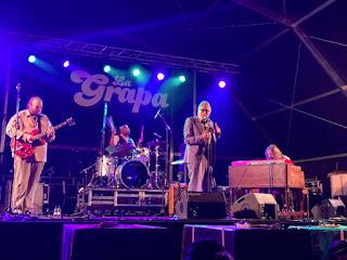 Rick Estrin & The NightCats - 04/08/2023 - La Grapa