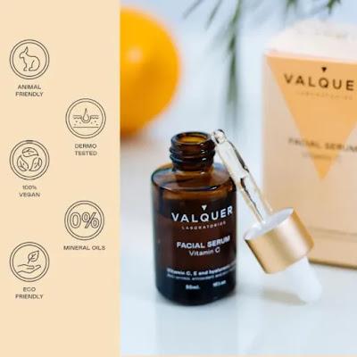 🎁 Regalo Revista Harper's Bazaar🎁  🍊Facial Serum de Vitamina C & Ácido Hialurónico de Laboratorios Valquer  🥦