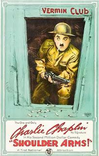 ¡ARMAS AL HOMBRO! (1918), DE CHARLES CHAPLIN.