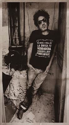 ALFREDO GARCÍA: 'EL ROCK & ROLL ES LA ÚNICA FE VERDADERA, ARRODILLAOS PERROS INFIELES'