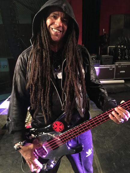 Efemérides del Rock y Heavy Metal: Que pasó un 01 de Septiembre Efemérides del Rock y Heavy Metal: Que pasó un 01 de Septiembre