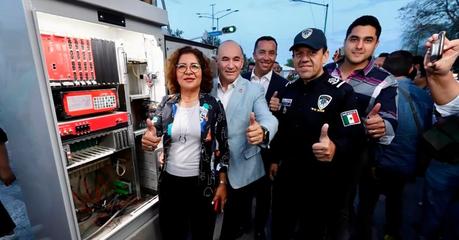 San Luis Potosí moderniza su movilidad con semáforos inteligentes