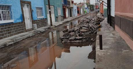 Divisiones en el Barrio de San Miguelito por suspensión de obras de la SEDUVOP