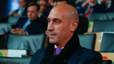 Las mujeres que cambiaron el fútbol… Y el beso de Rubiales que impidió celebrar el Mundial. Las mujeres que cambiaron el fútbol… Y el beso de Rubiales que impidió celebrar el Mundial.