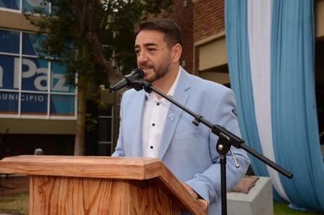 Flor Destéfanis y Fernando Ubieta, los intendentes peronistas del Este, logran la reelección alt