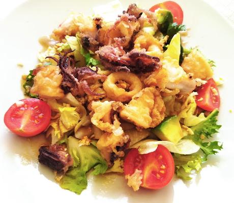 Ensalada templada de chipirones