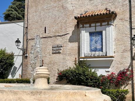 La Plaza de la Alianza (4): el retablo del Cristo de las Misericordias.