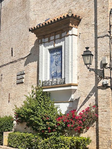La Plaza de la Alianza (4): el retablo del Cristo de las Misericordias.
