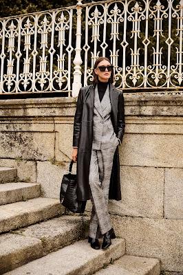 Roberto Verino abrigos mujer,Otoño 2023,moda mujer de 50 años,bolsos a la moda,moda mujer,Roberto Verino vestidos,moda femenina,abrigos roberto verino hombre,