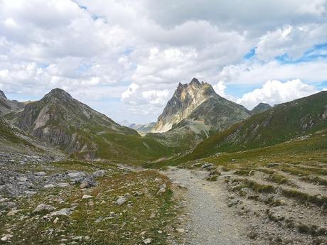 Circular al Macizo Cerces