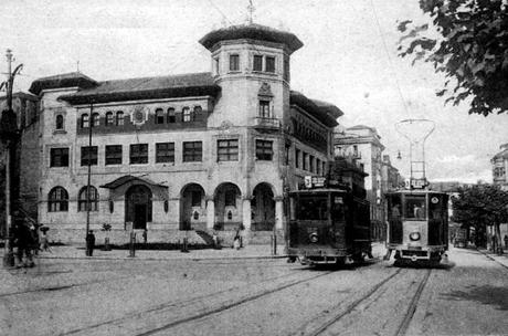 Los tranvías, por Correos