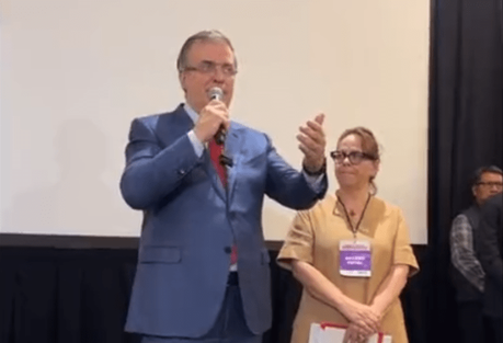 Marcelo Ebrard denuncia irregularidades en proceso de selección de candidato de Morena para 2024.