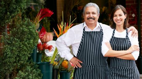 Planificación de la sucesión en la empresa familiar: desafíos y oportunidades Planificación de la sucesión en la empresa familiar: desafíos y oportunidades