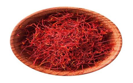 Ensalada con vinagreta de azafrán