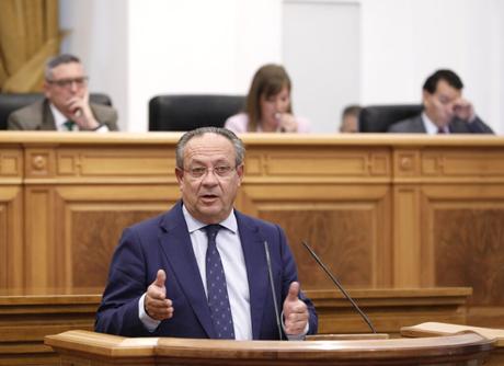 Pleno.- PSOE se queda solo modificando Reglamento Cortes para poder inadmitir temas que excedan competencias de CLM